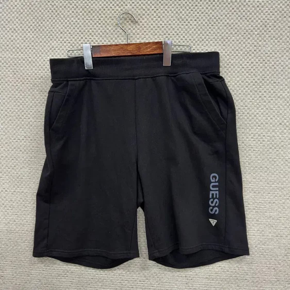게스 블랙 캐주얼 남자 반바지 98 D06411 상품이미지1