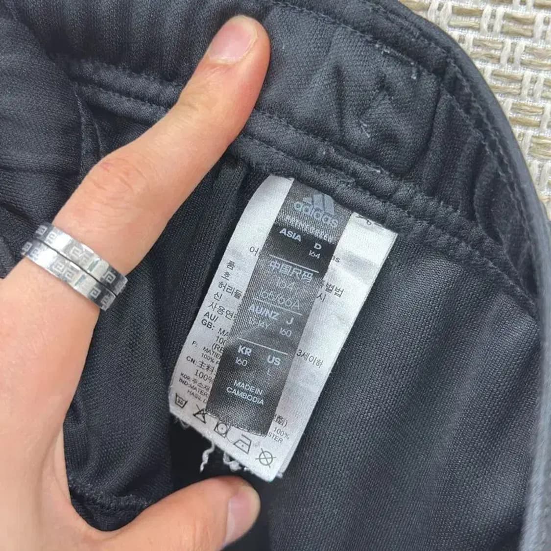 아디다스 빅로고 블랙 런닝 운동 반바지 67 D06507 상품이미지3