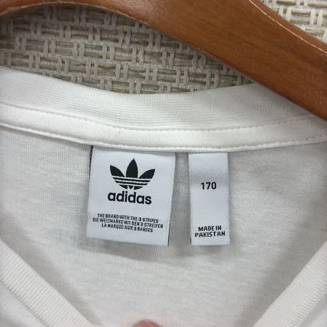 아디다스 빅트레포일 유로파 반팔티 95 D06570 상품이미지3