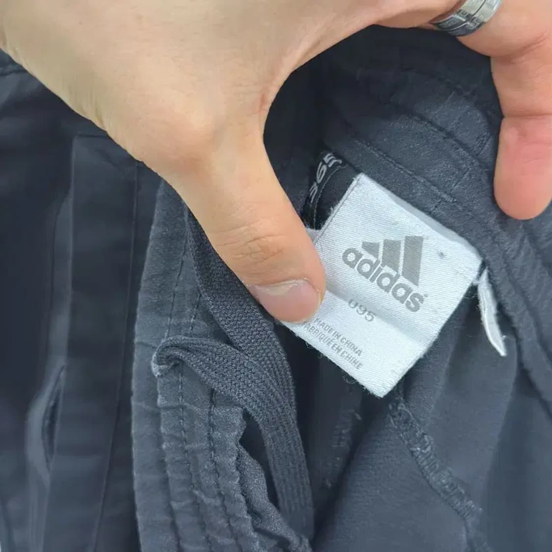 아디다스 삼선로고 트랙팬츠 츄리닝 반바지 95 D06778 상품이미지3