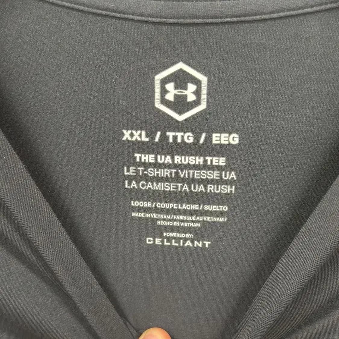 언더아머로고 운동 기능성 반팔티 105 D06750 상품이미지3
