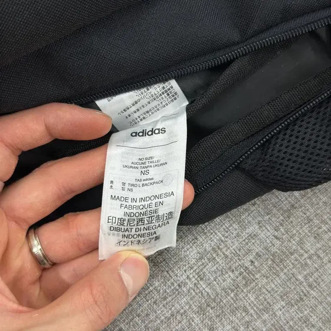 아디다스 블랙 삼선 백팩 학생가방 D06872 상품이미지4