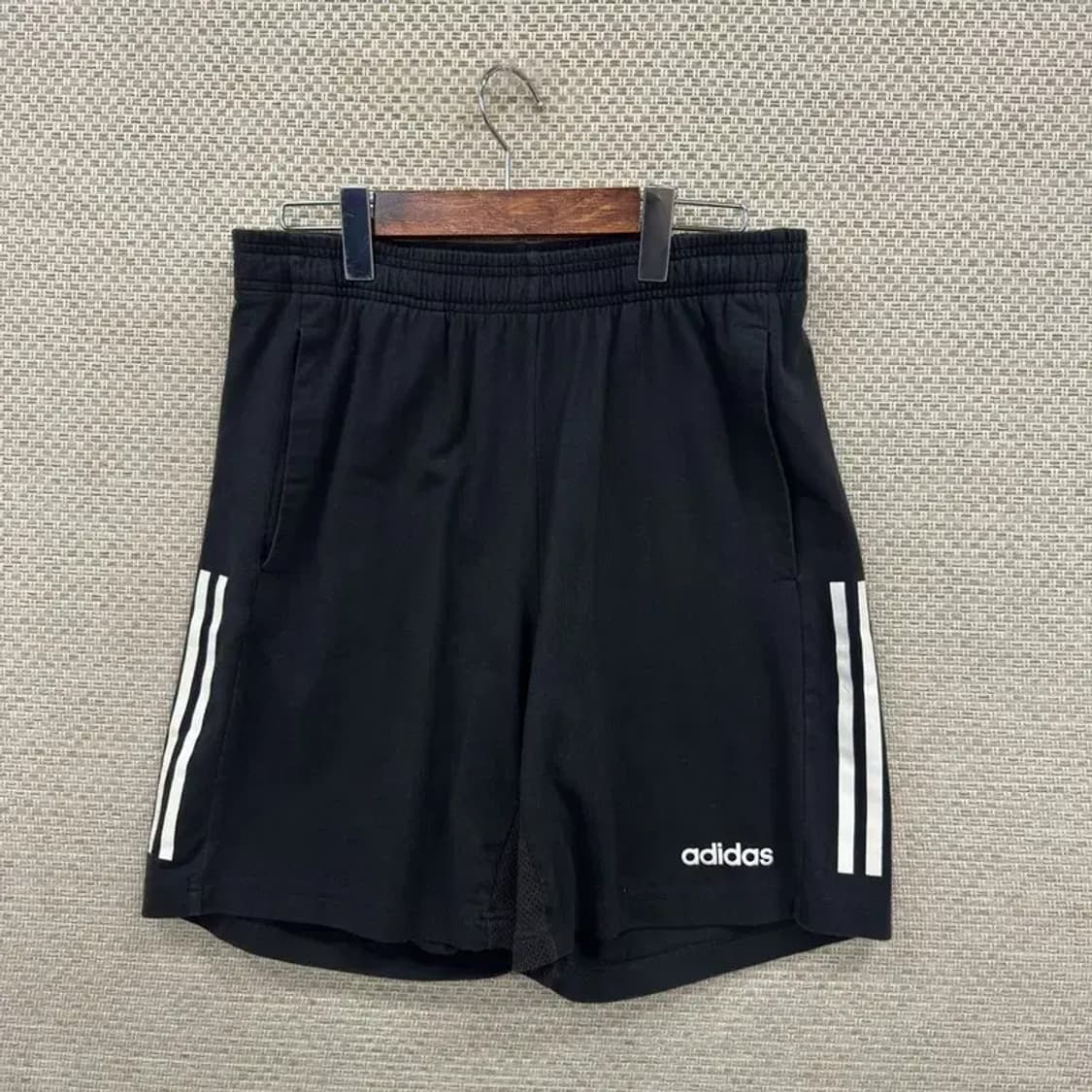아디다스 블랙 캐주얼 면 반바지 L D06861 상품이미지1