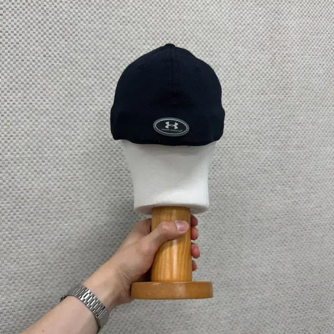 언더아머 블랙 볼캡 모자 D07054 상품이미지3
