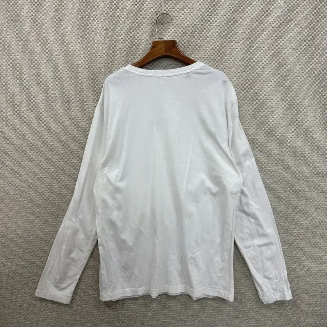 게스 화이트 캐주얼 롱슬리브 긴팔티 105 D07132 상품이미지2