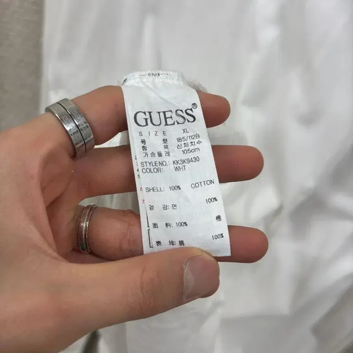 게스 화이트 캐주얼 롱슬리브 긴팔티 105 D07132 상품이미지4