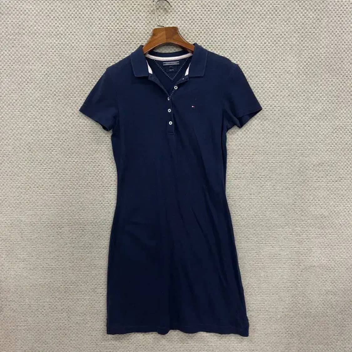 타미힐피거 자수로고 슬림핏 반팔 원피스 90 D07396 상품이미지1