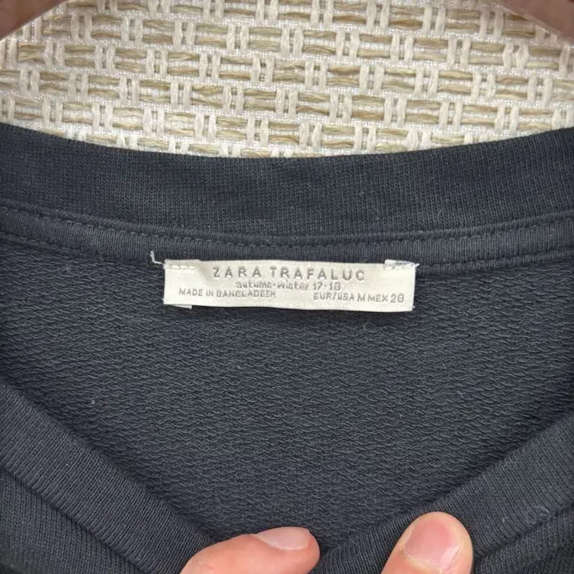 자라 ZARA 캐주얼 오버핏 롱슬리브 긴팔티 100 D07482 상품이미지3