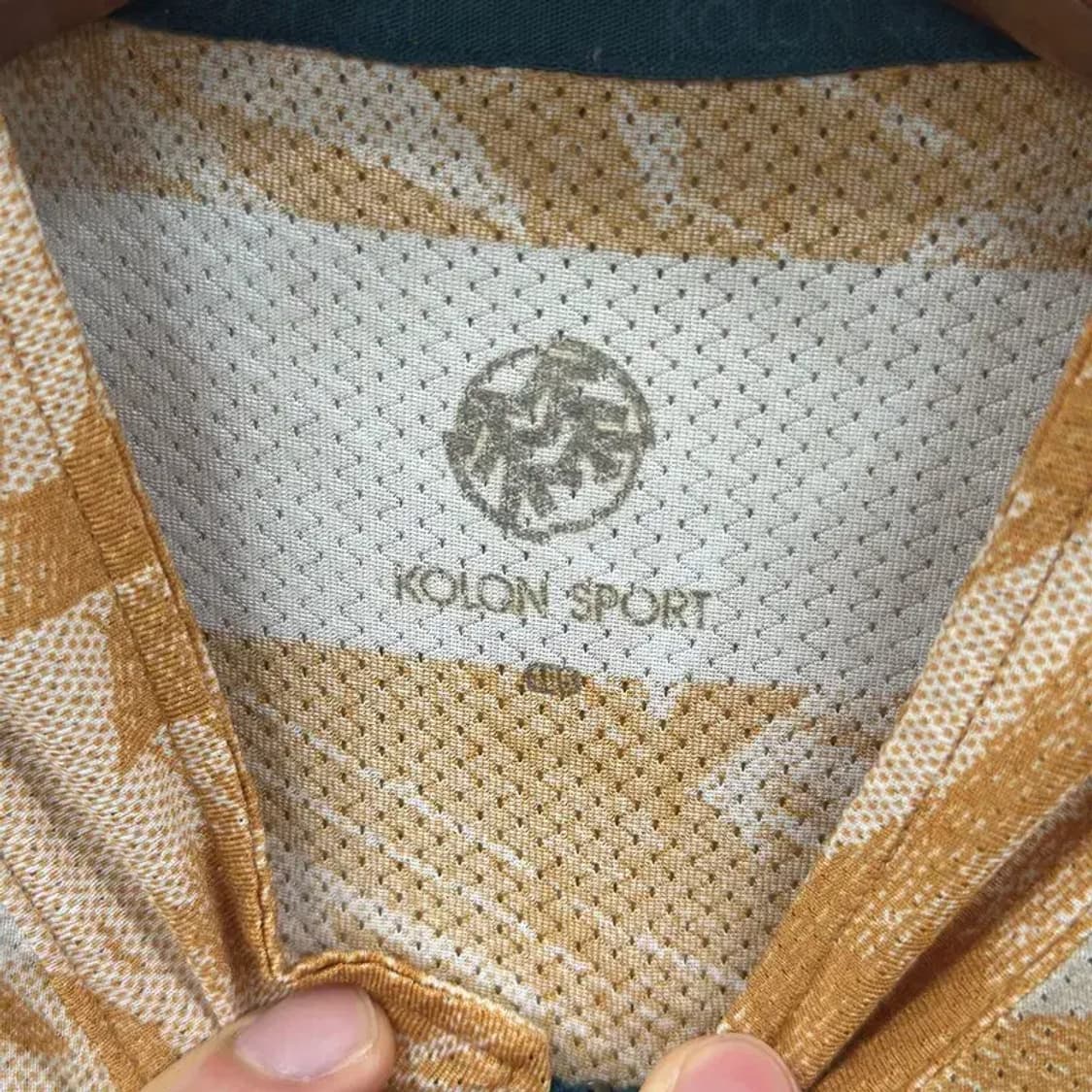 코오롱스포츠 아웃도어 고무로고 반집업 기능성 긴팔티 105 D07767 상품이미지3
