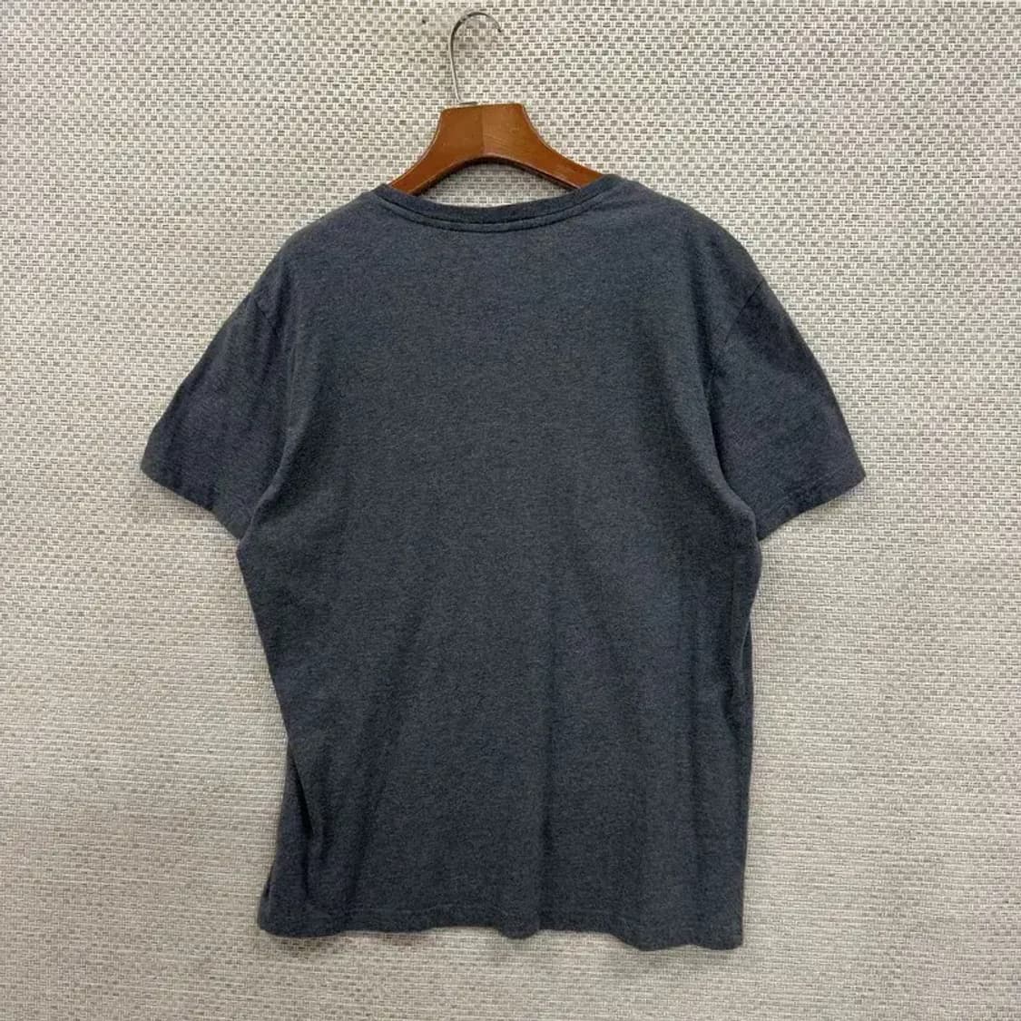 게스 빅프린팅로고 캐주얼 반팔티 105 D07772 상품이미지2
