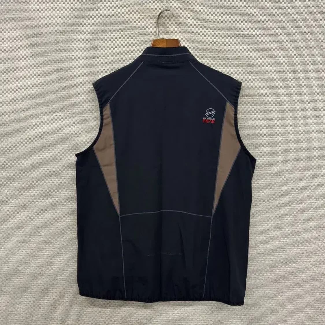 블랙야크 등산 아웃도어 블랙 바람막이 조끼 95 D07838 상품이미지2