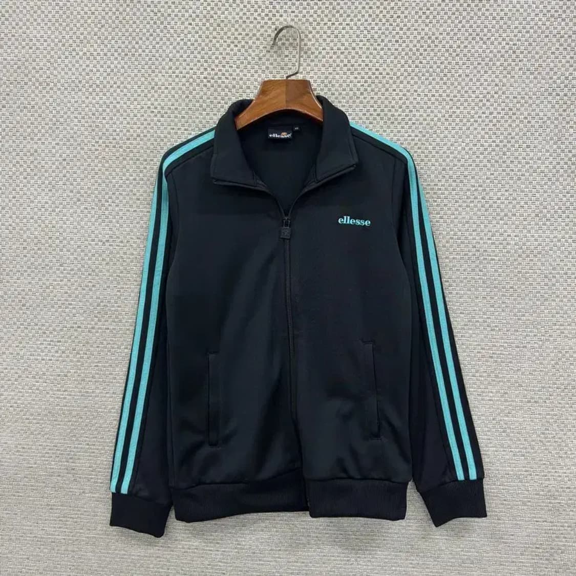 엘레쎄 블랙 민트 여자 져지 집업 85 D07929 상품이미지1