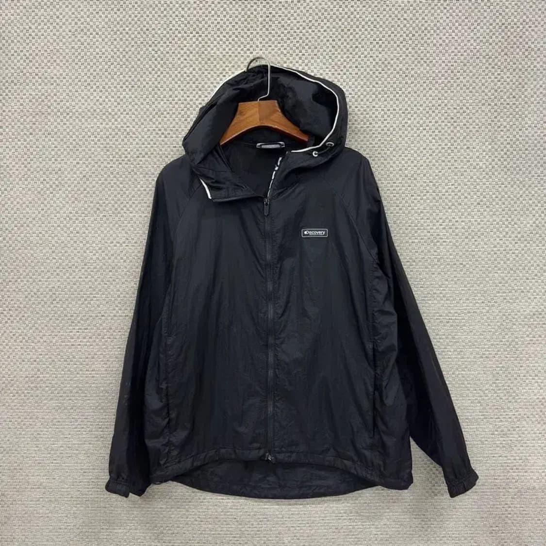 디스커버리 블랙 홑겹 바람막이 95 D07930 상품이미지1