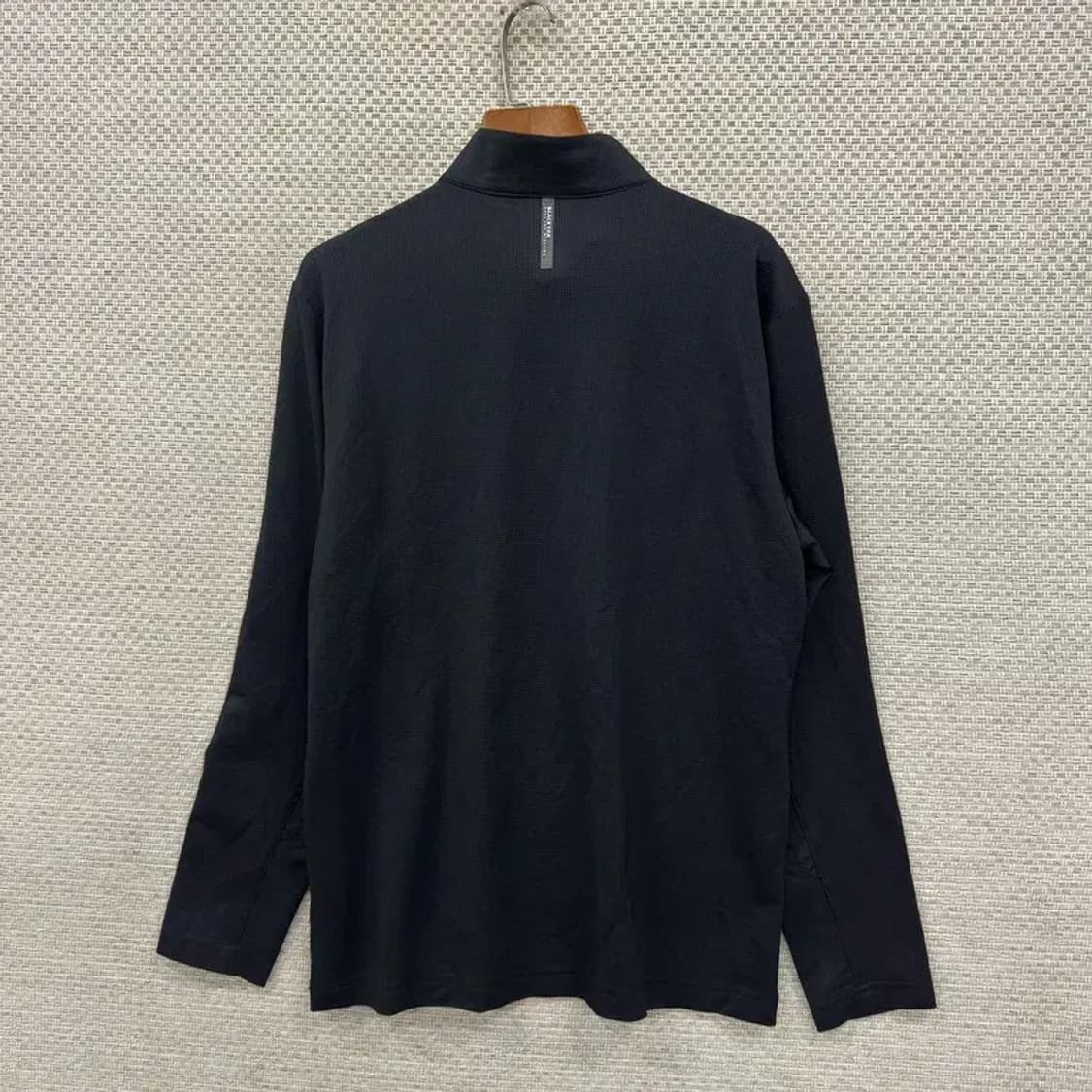 블랙야크 아웃도어 기능성 반집업 긴팔티 95 D07932 상품이미지2