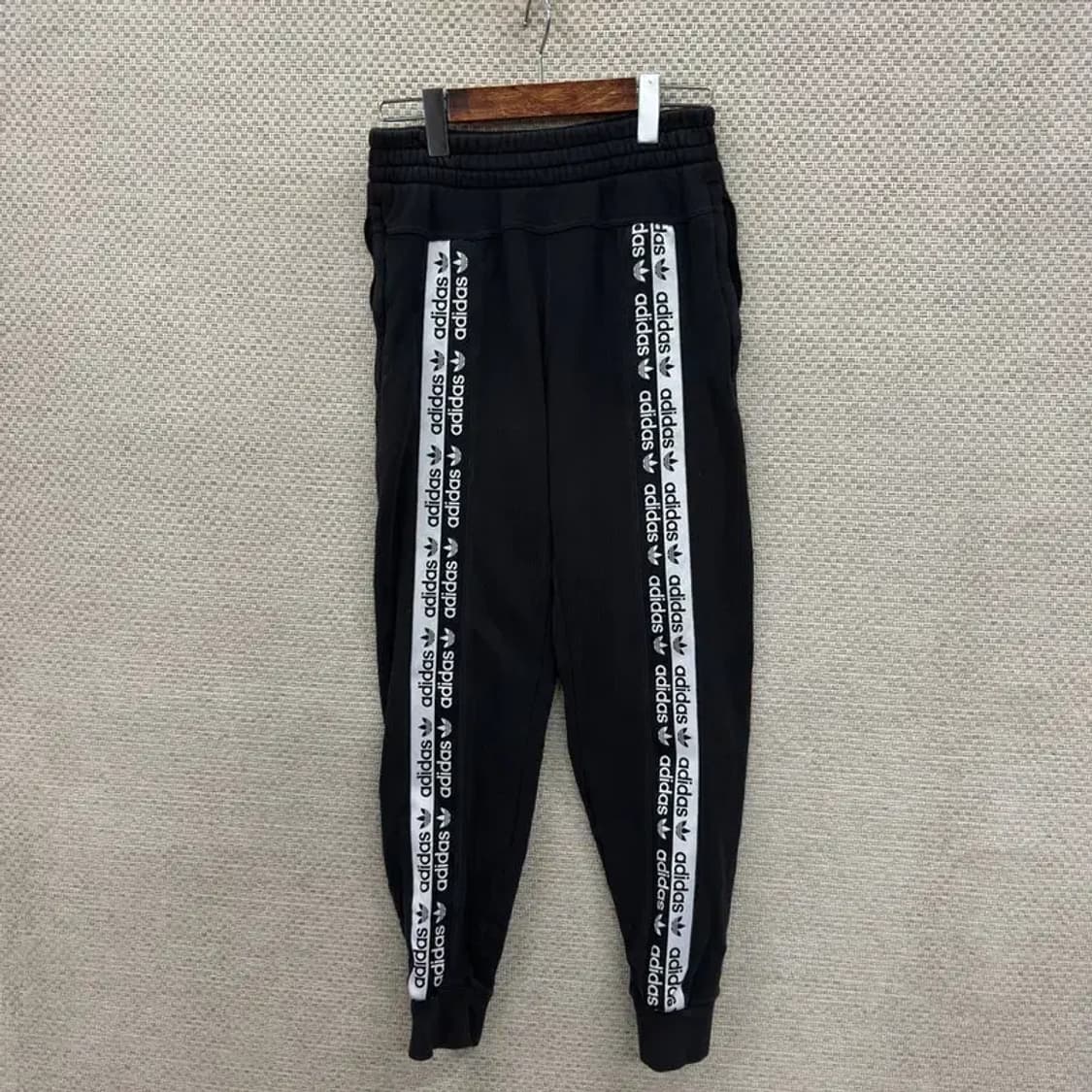 아디다스 블랙 사이드라인 조거팬츠 S D08055 상품이미지1