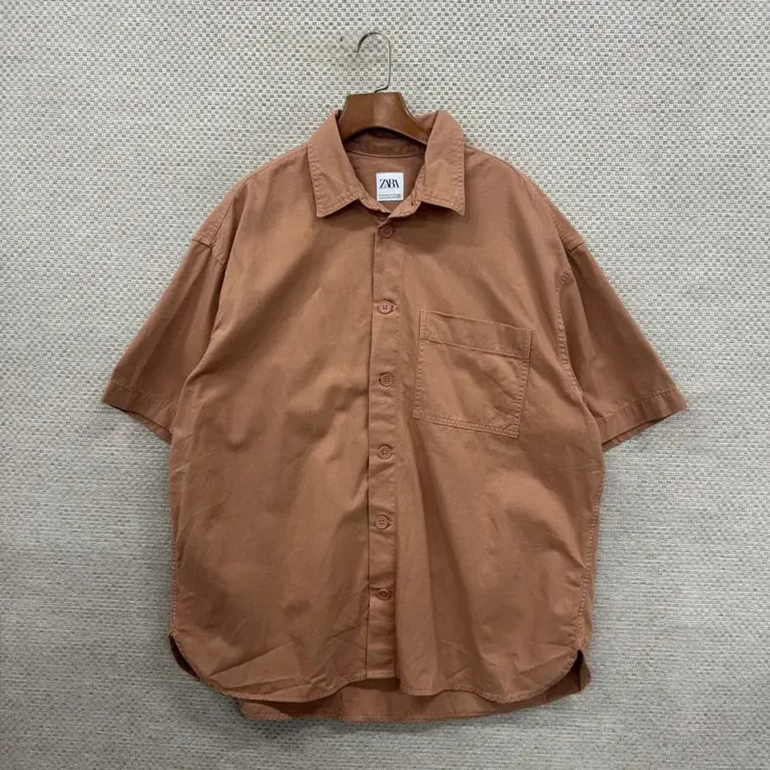 자라 ZARA 캐주얼 포켓 오버핏 반팔셔츠 105 D08305 상품이미지1