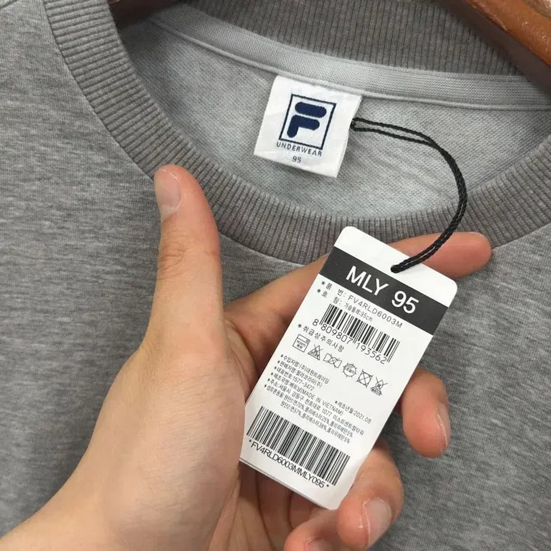 필라 FILA 그레이 캐주얼 맨투맨 95 D08301 상품이미지3