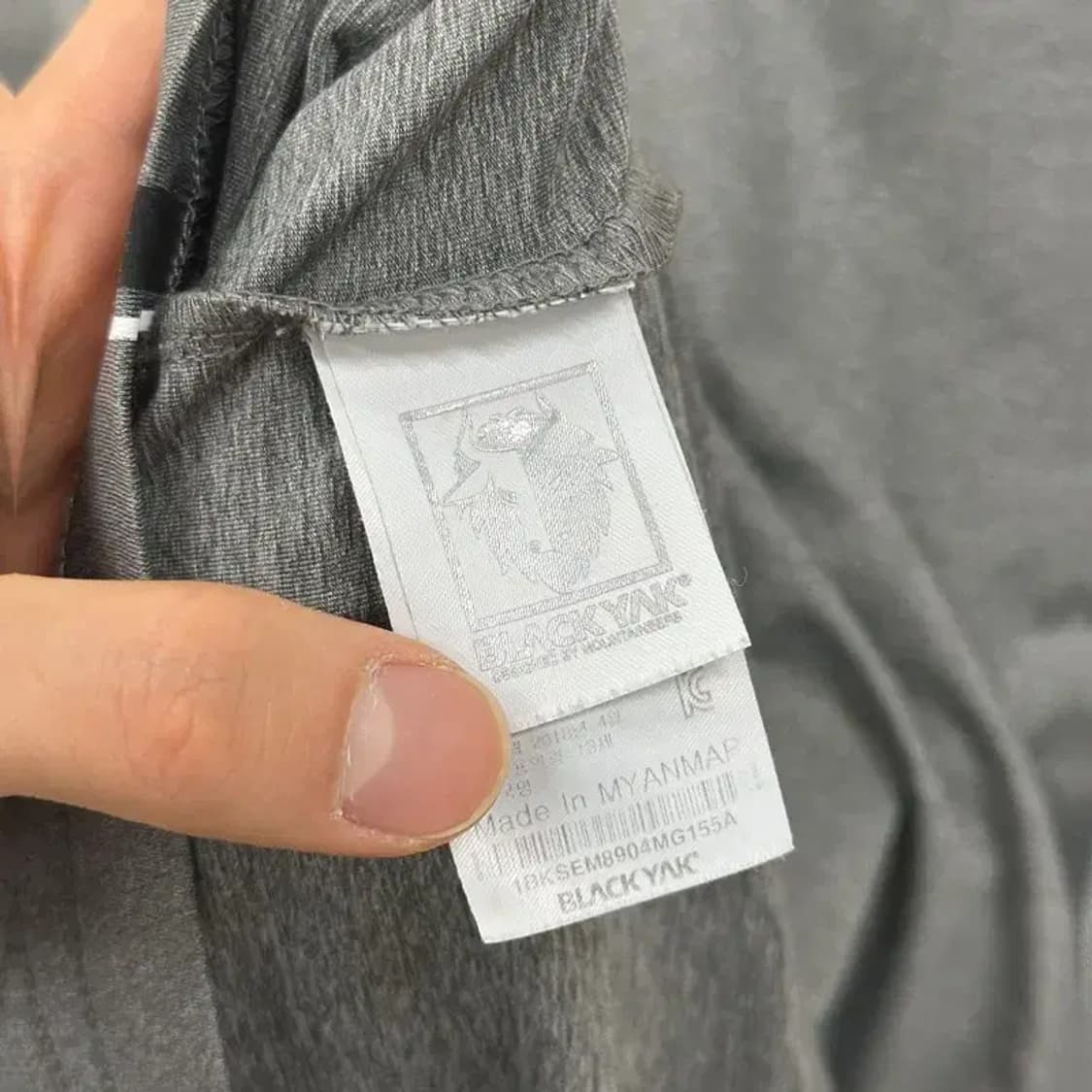 블랙야크 아웃도어 프린팅로고 기능성 반팔티 95 D08532 상품이미지3