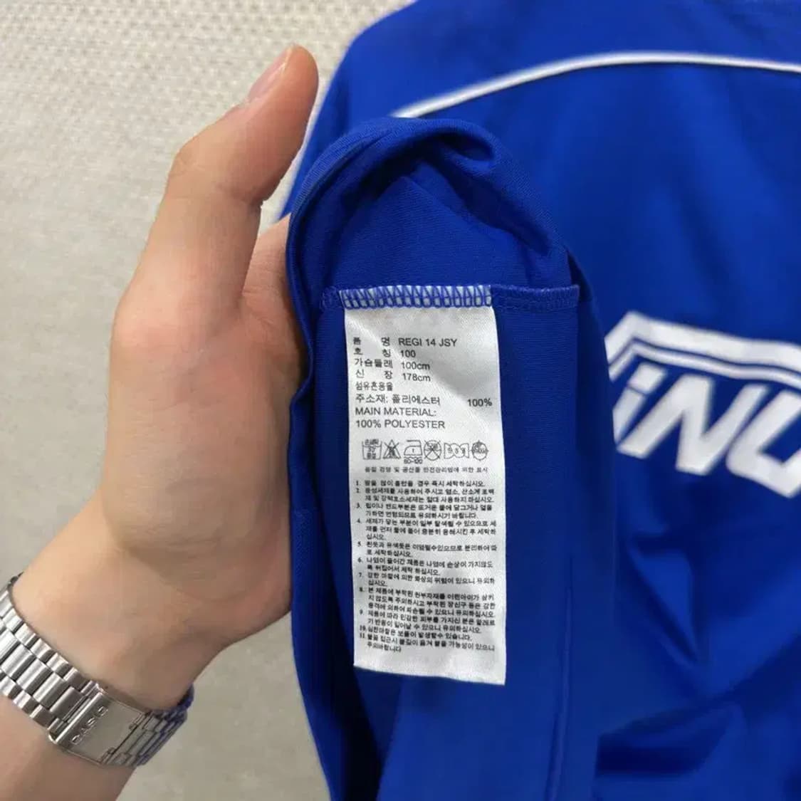 아디다스 자수로고 트레이닝 기능성 반팔티 100 D08530 상품이미지4