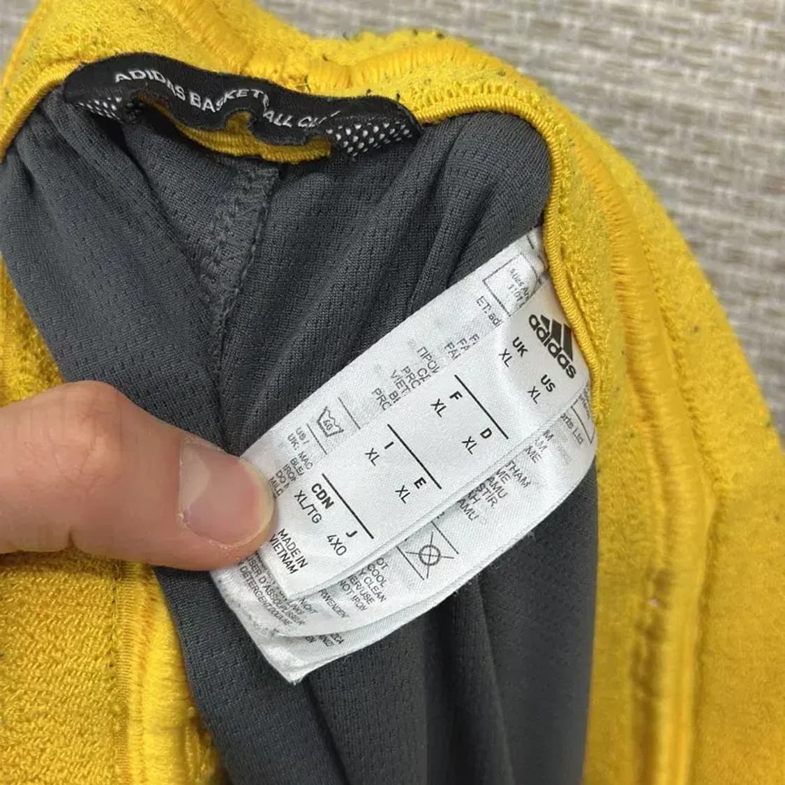 아디다스 프린팅로고 운동 츄리닝 반바지 XL D08812 상품이미지4
