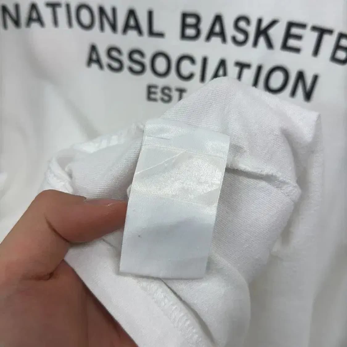 NBA 박스로고 백프린팅 반팔티 110 D09257 상품이미지4