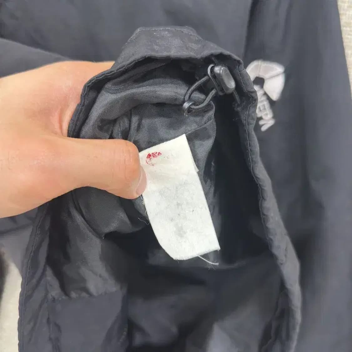 네파 아웃도어 자수로고 바람막이 자켓 100 D09348 상품이미지4