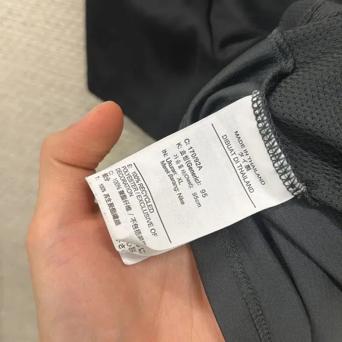 나이키 자수로고 드라이핏 기능성 반팔티 95 D09461 상품이미지4