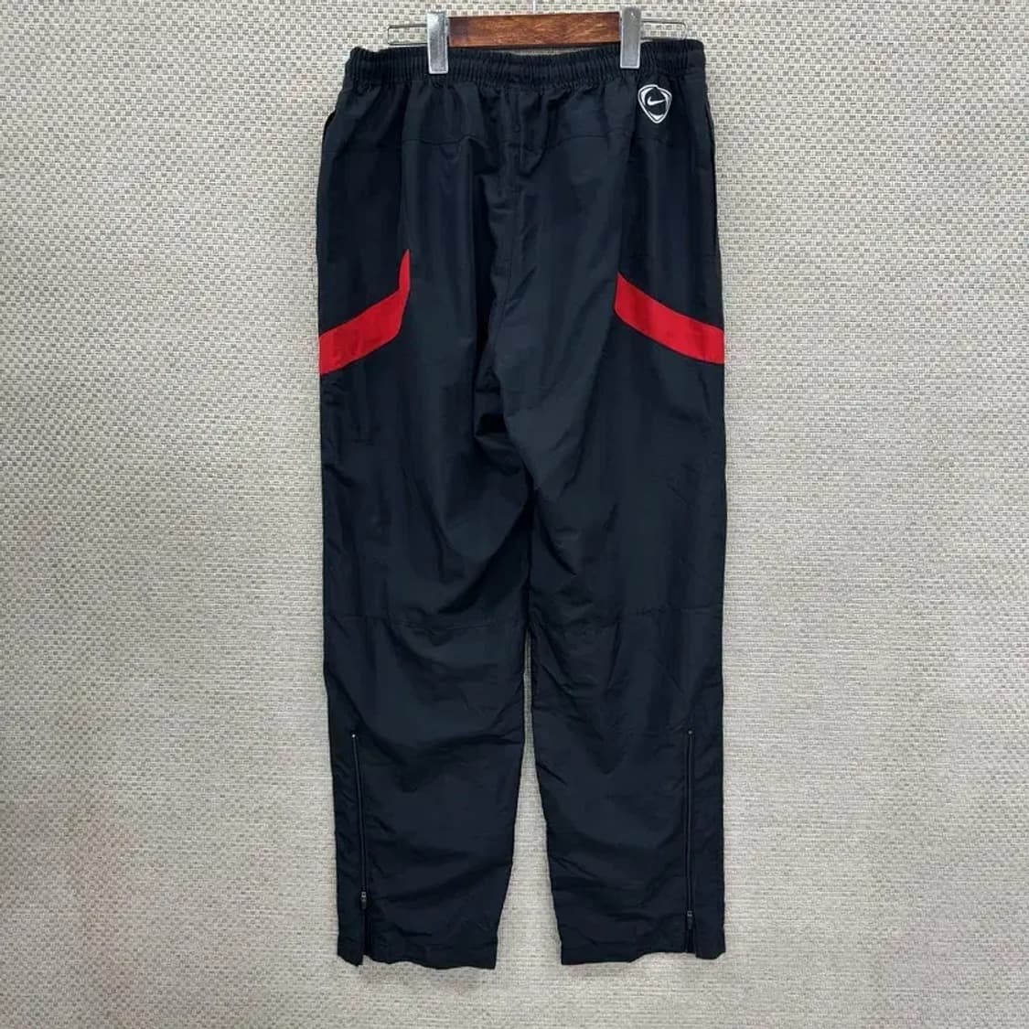 나이키 자수로고 올드스쿨 밴딩 츄리닝바지 90 D09490 상품이미지2