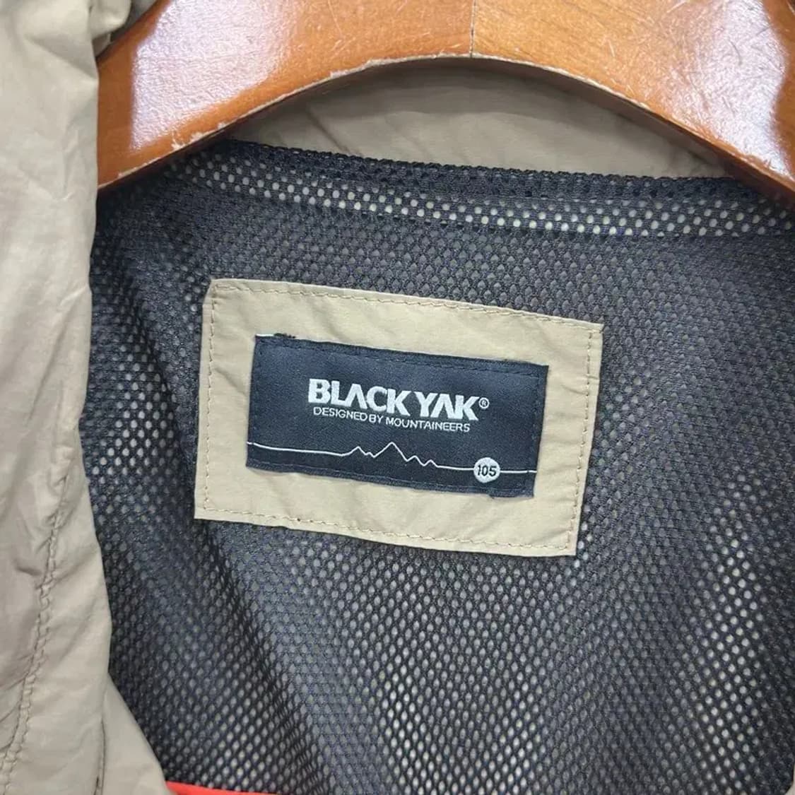블랙야크 아웃도어 바람막이 자켓 105 D09952 상품이미지3