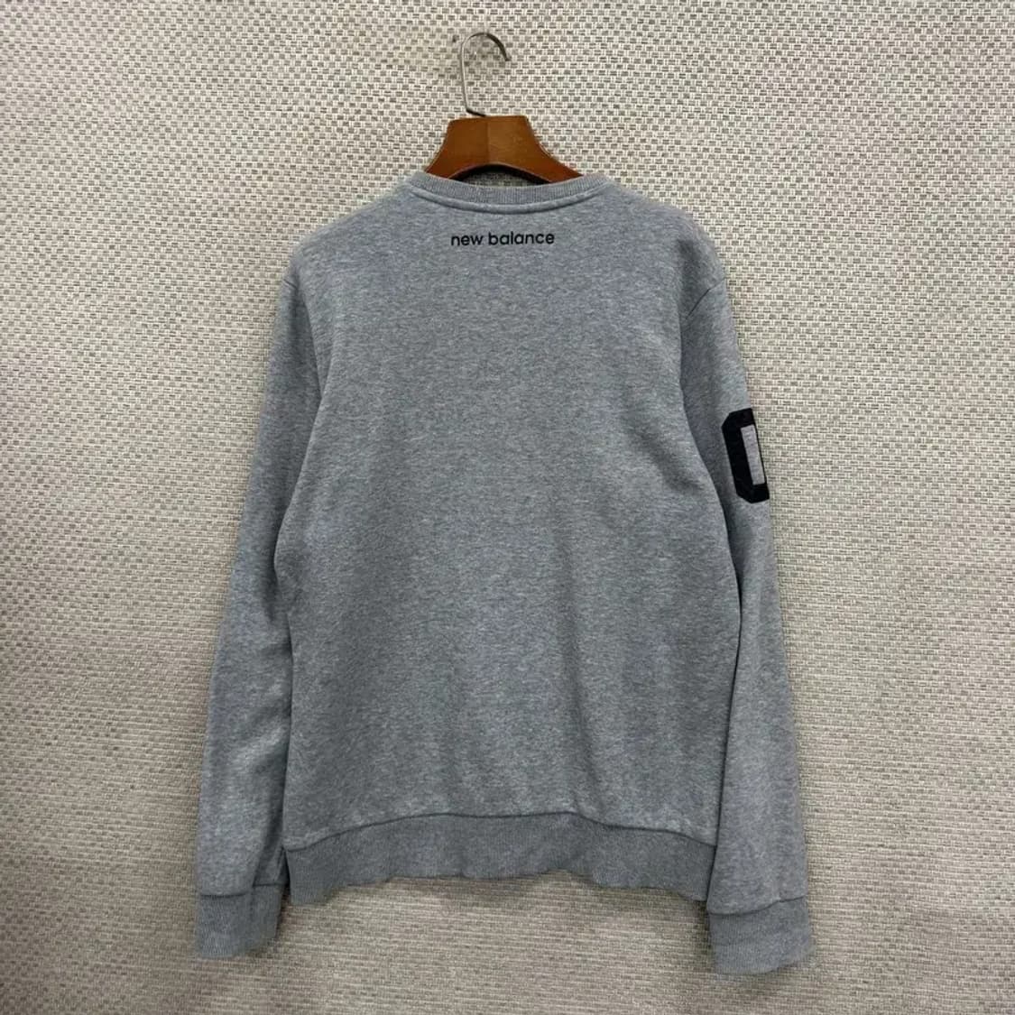 뉴발란스 그레이 빅로고 캐주얼 맨투맨 95 D09882 상품이미지2