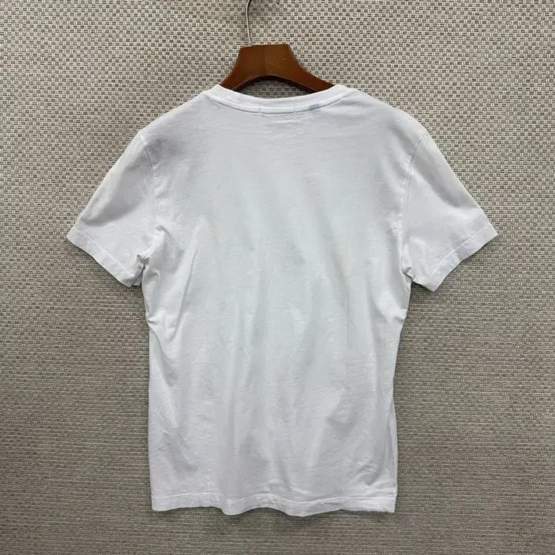 게스 프린팅로고 캐주얼 반팔티 95 D10032 상품이미지2