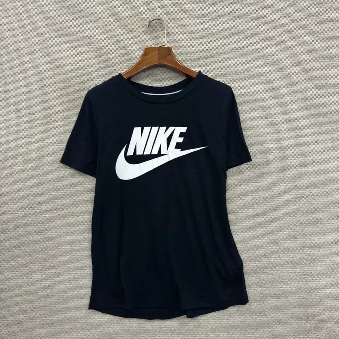 나이키 빅프린팅로고 캐주얼 오버핏 반팔티 90 D10037 상품이미지1