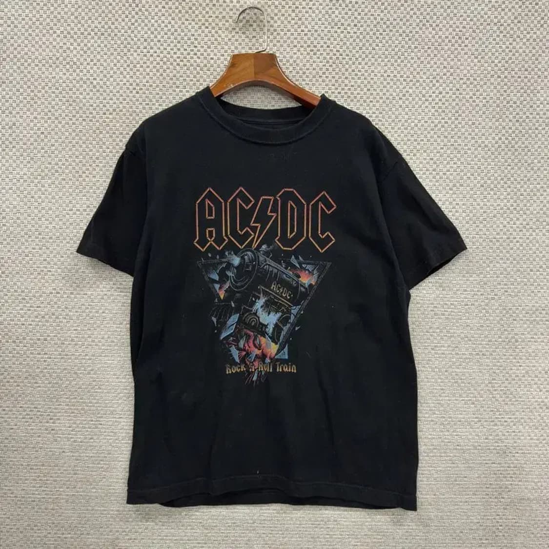 에이씨디씨 ACDC 빈티지 프린팅 반팔티 95 D10184 상품이미지1