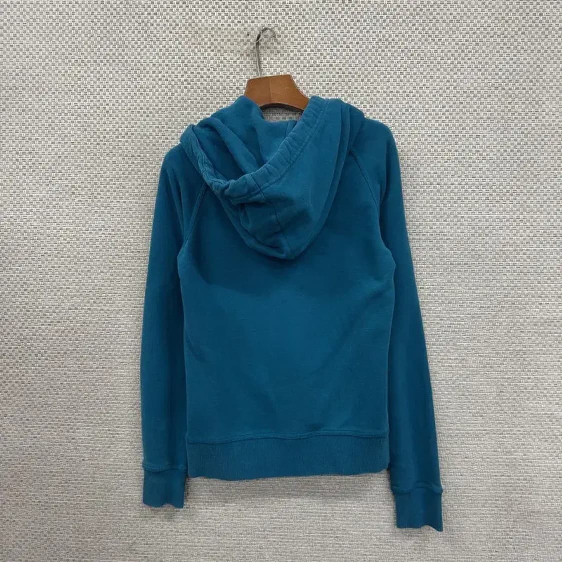 아디다스 프린팅로고 캐주얼 여성 후드티 85 D10429 상품이미지2