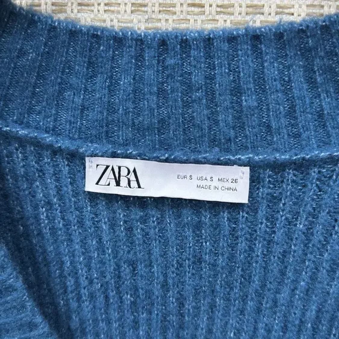 자라 ZARA 브이넥 롱 니트 95 D11036 상품이미지3