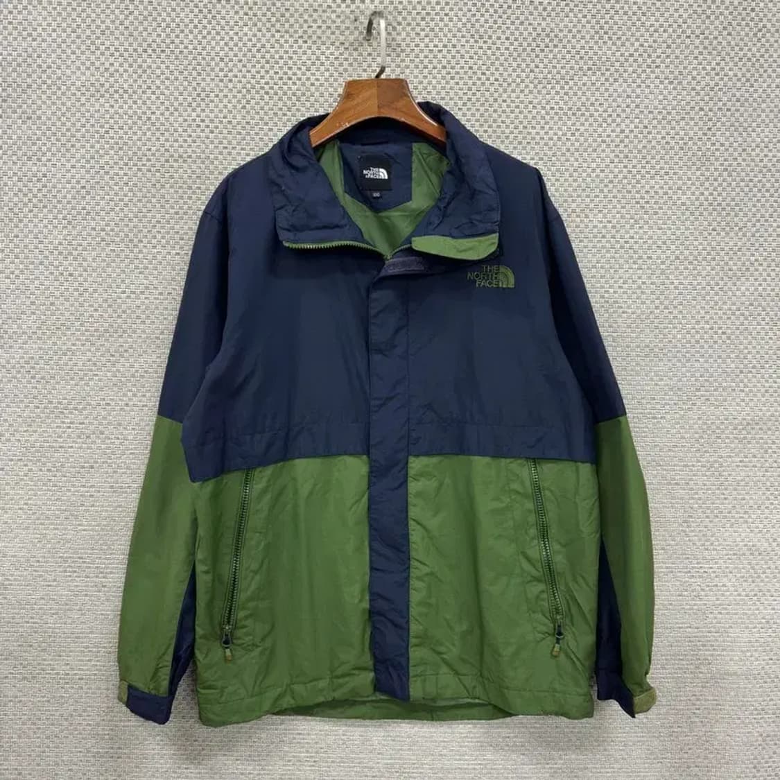 노스페이스 등산 아웃도어 자수 바람막이 100 D11349 상품이미지1