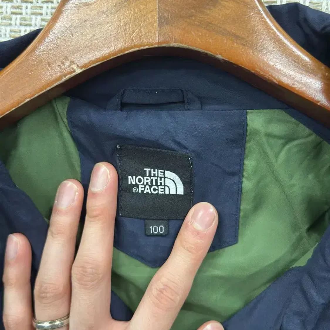 노스페이스 등산 아웃도어 자수 바람막이 100 D11349 상품이미지3