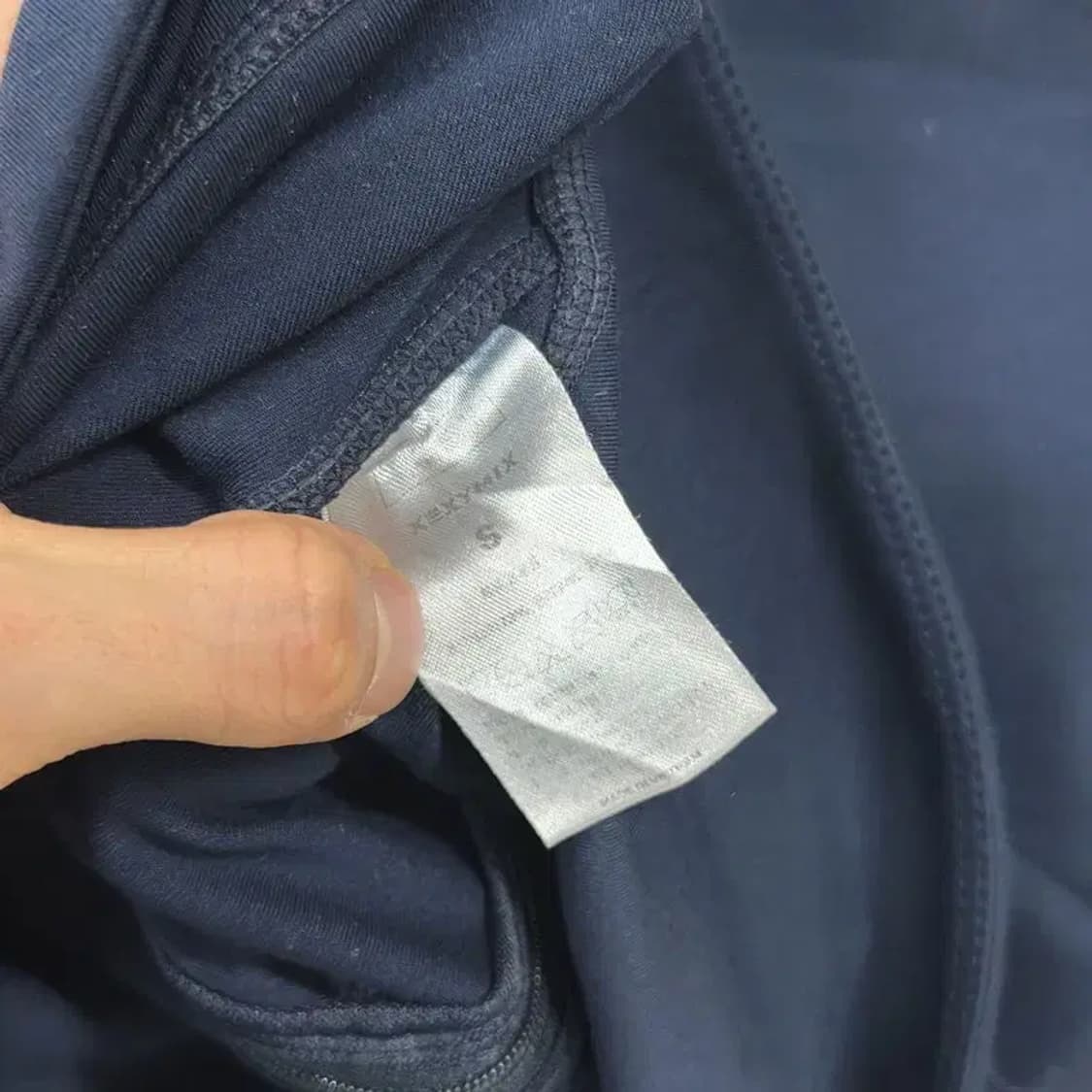 젝시믹스 네이비 기능성 운동 크롭 집업 85 D11448 상품이미지4