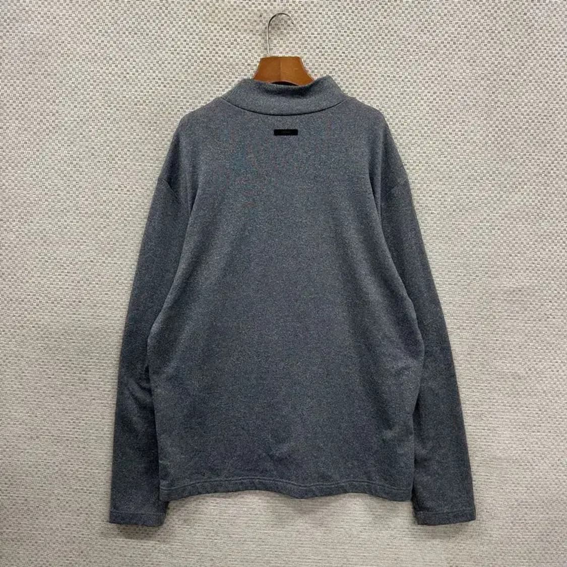 푸마 캐주얼 기능성 그레이 목폴라 긴팔티 110 D11538 상품이미지2