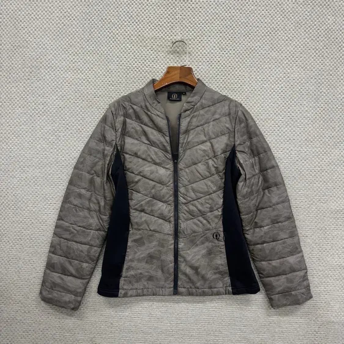빈폴 골프 프린팅로고 경량 패딩 점퍼 95 D11592 상품이미지1
