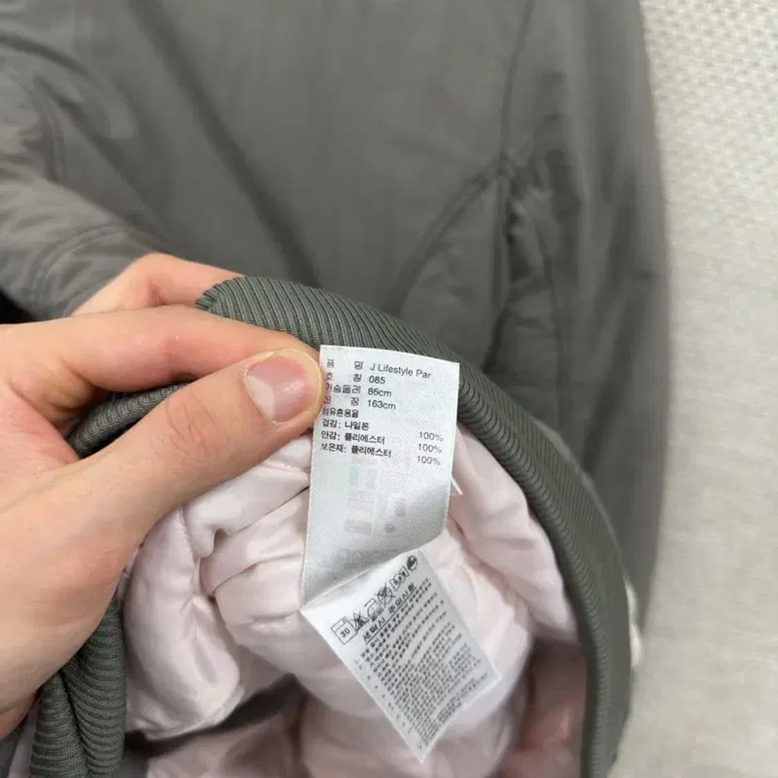 아디다스 하이넥 멀티포켓 누빔 점퍼 자켓 85 D11594 상품이미지4