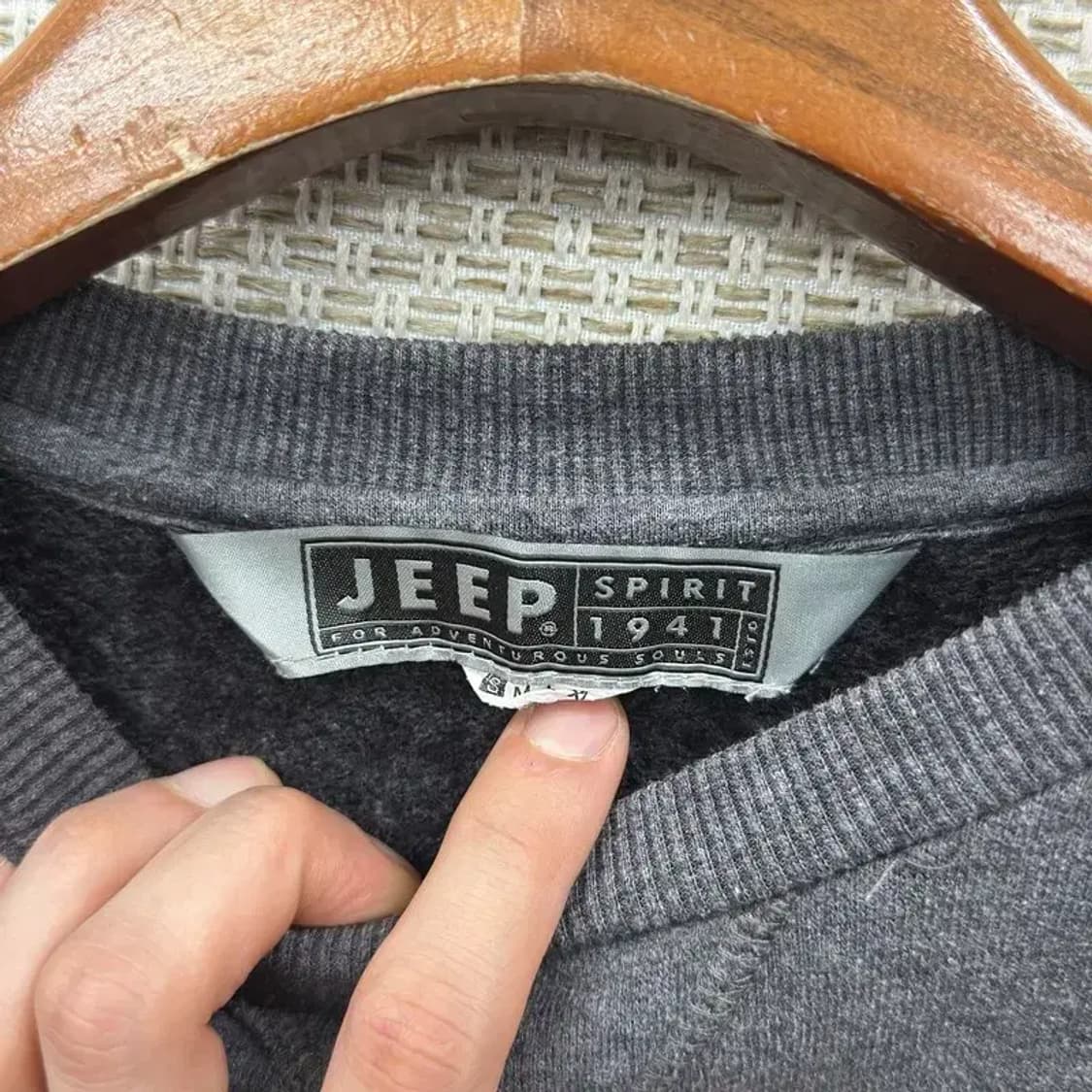 지프 JEEP 에스닉 브이스티치 약기모 맨투맨 90 D11917 상품이미지3