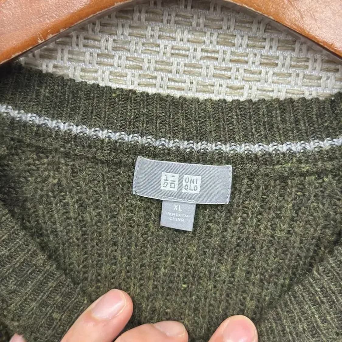 유니클로 캐주얼 울 니트 스웨터 105 D12019 상품이미지3