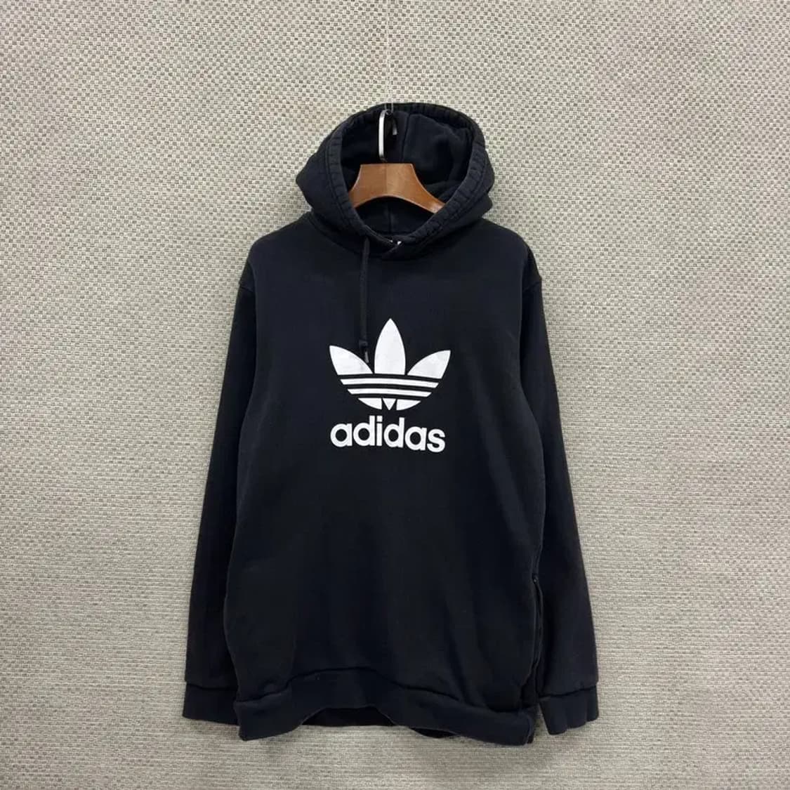 아디다스 캐주얼 빅프린팅로고 후드티 105 D12001 상품이미지1