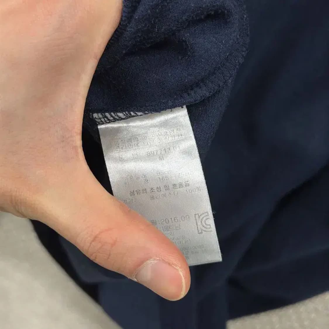 푸마 자수로고 반집업 약기모 긴팔티 95 D12020 상품이미지4