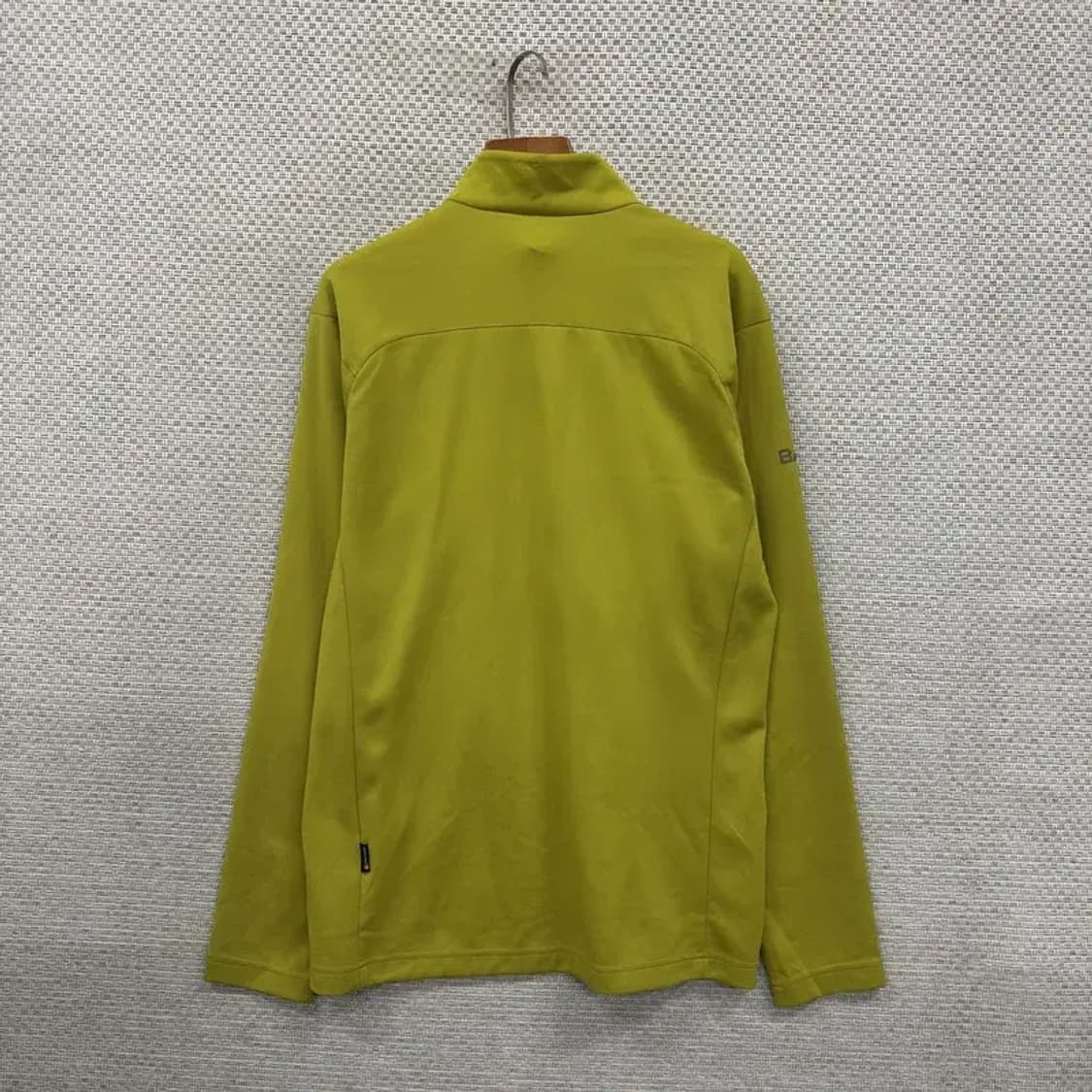 블랙야크 아웃도어 프린팅로고 반집업 긴팔티 100 D12080 상품이미지2