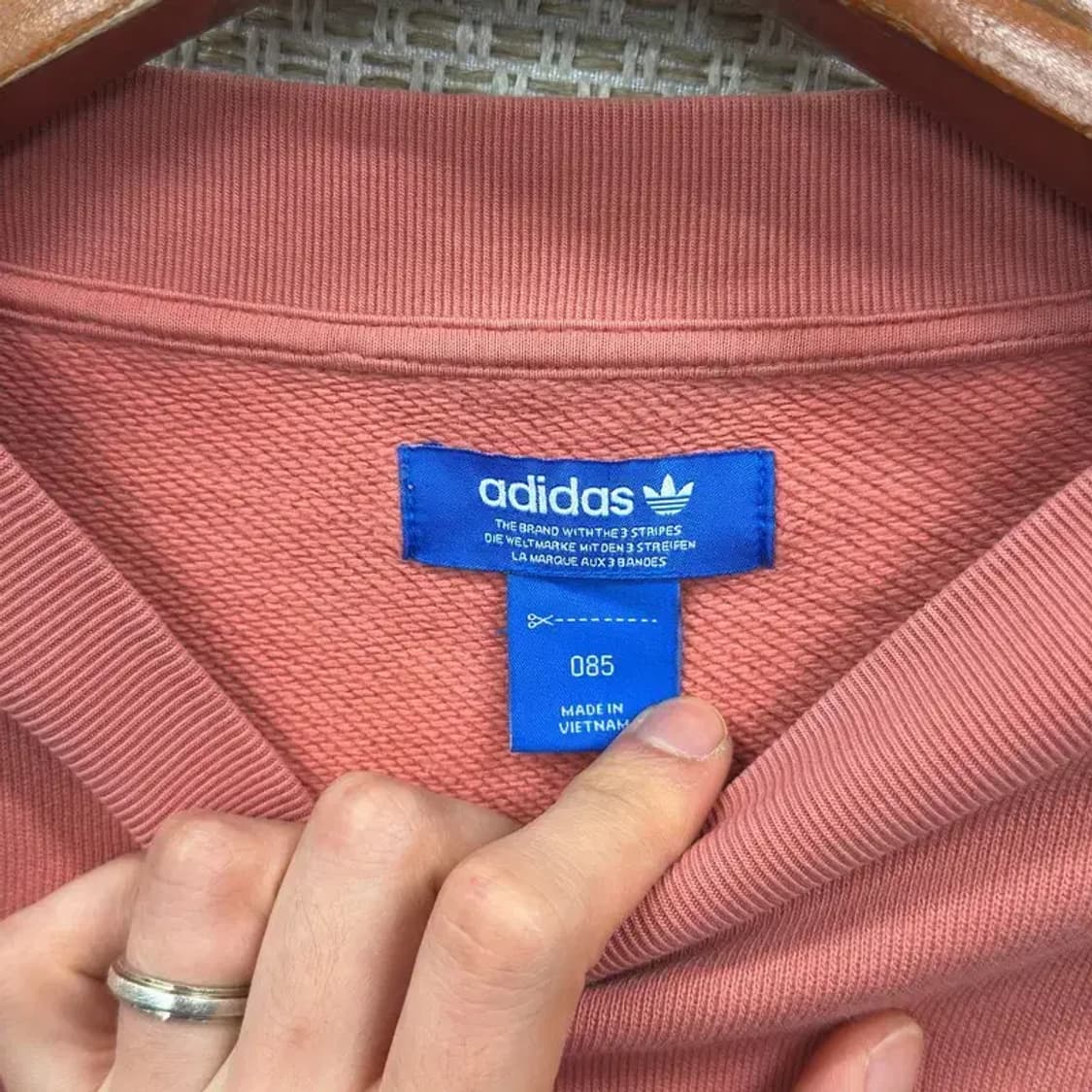 아디다스 빅트레포일 오버핏 스웻셔츠 맨투맨 105 D12081 상품이미지3