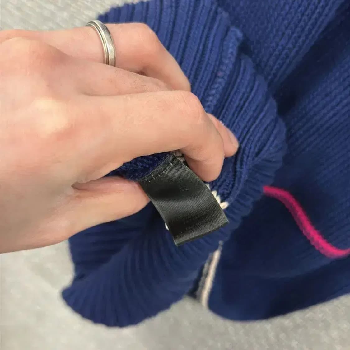 마크바이마크제이콥스 캐주얼 니트 반팔카라티 90 D12083 상품이미지4