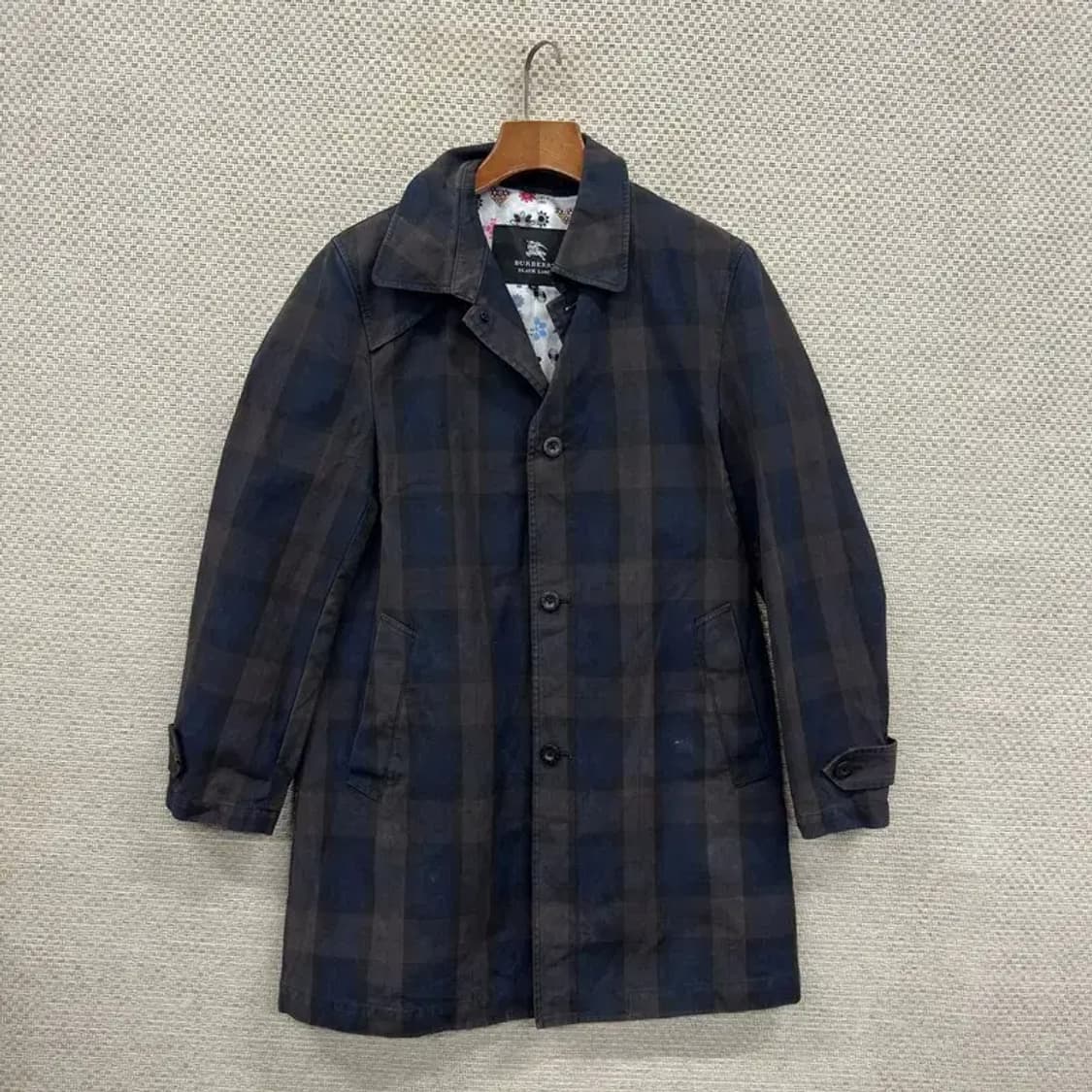 버버리 캐주얼 블랙라벨 체크 코트 95 D12094 상품이미지1