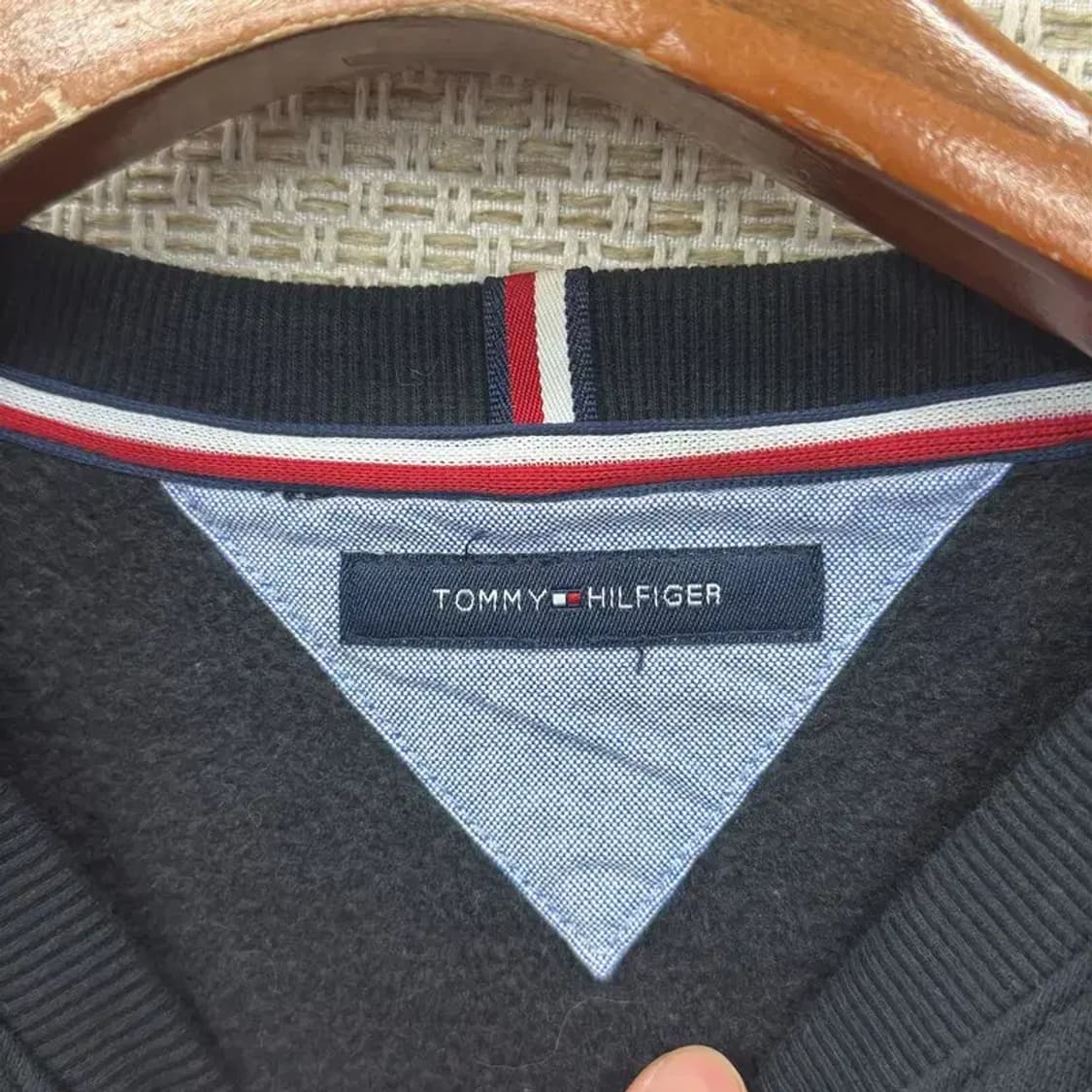 타미힐피거 캐주얼 자수로고 약기모 스웻셔츠 맨투맨 105 D12082 상품이미지3